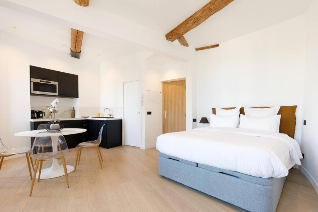 Appartement 33 M2 Comme Une Junior Suite - Vue Port Et Palais Des Festivals Cannes Zewnętrze zdjęcie